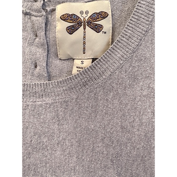 Dragonfly Lightweight Batwing 3/4 Sleeve Sweater - Picture 4 of 11